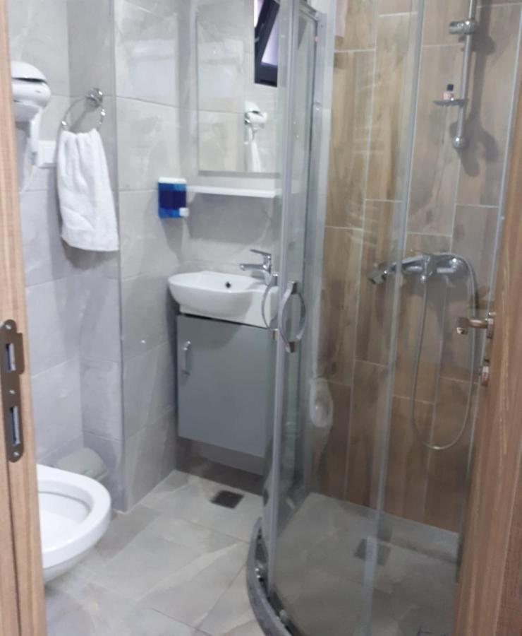 Esas Pansiyon Gemlik Exterior foto